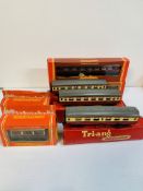 7 Hornby and Tri-ang railway coaches.