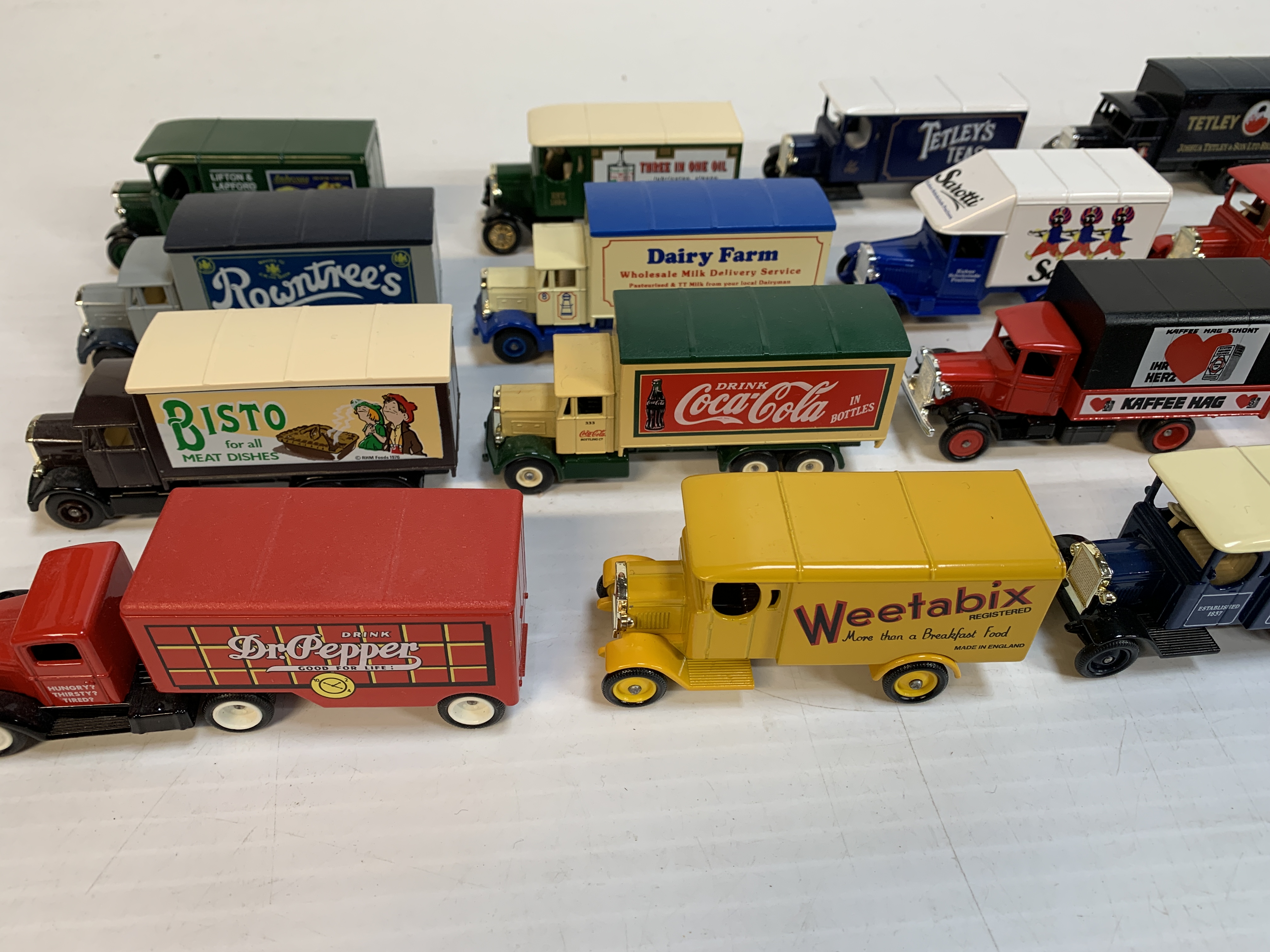 Twenty assorted commercial vehicles - Image 2 of 3