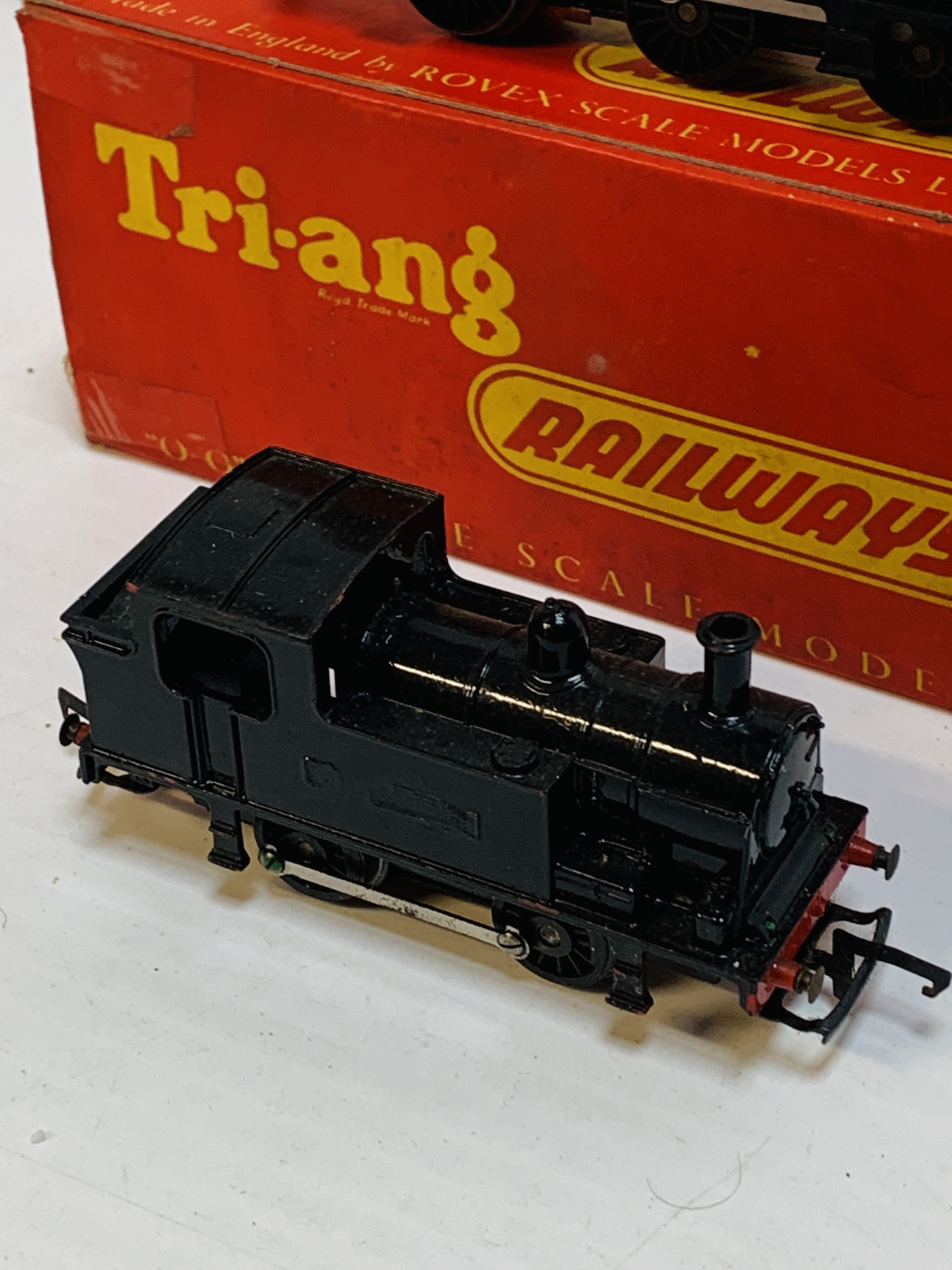 Two Tri-ang tank engines. - Image 3 of 3