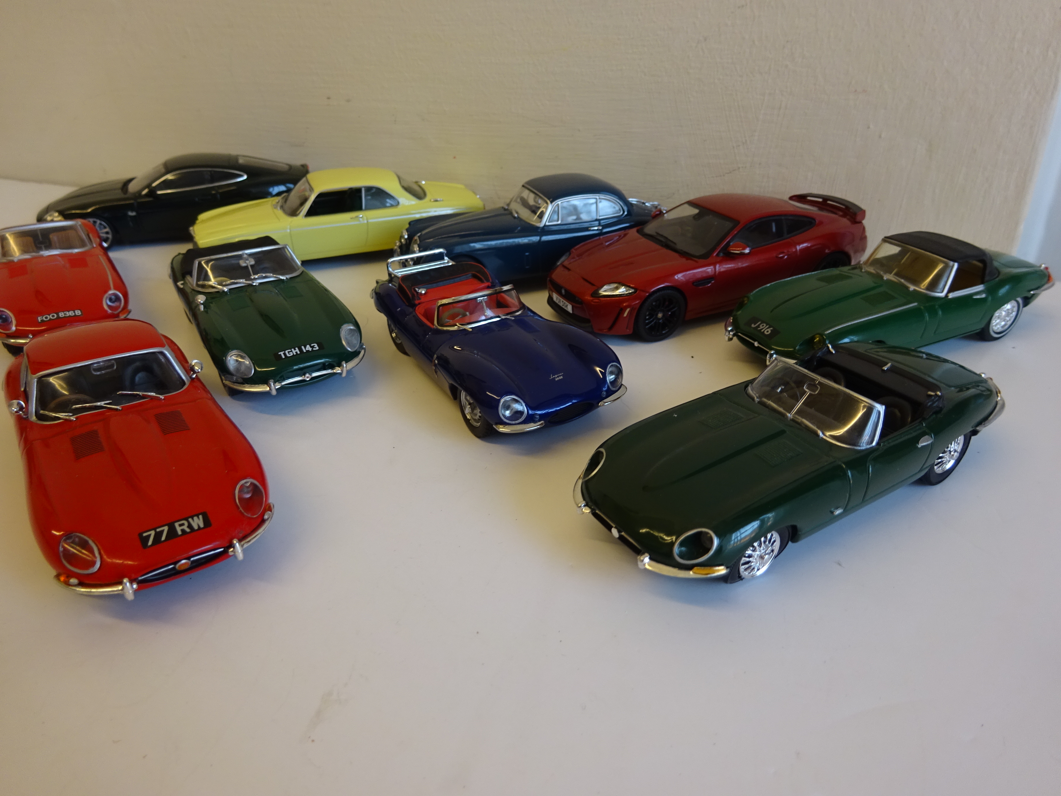 10 x Jaguar cars