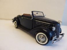 1936 Ford De Luxe Cabriolet by Danbury Mint