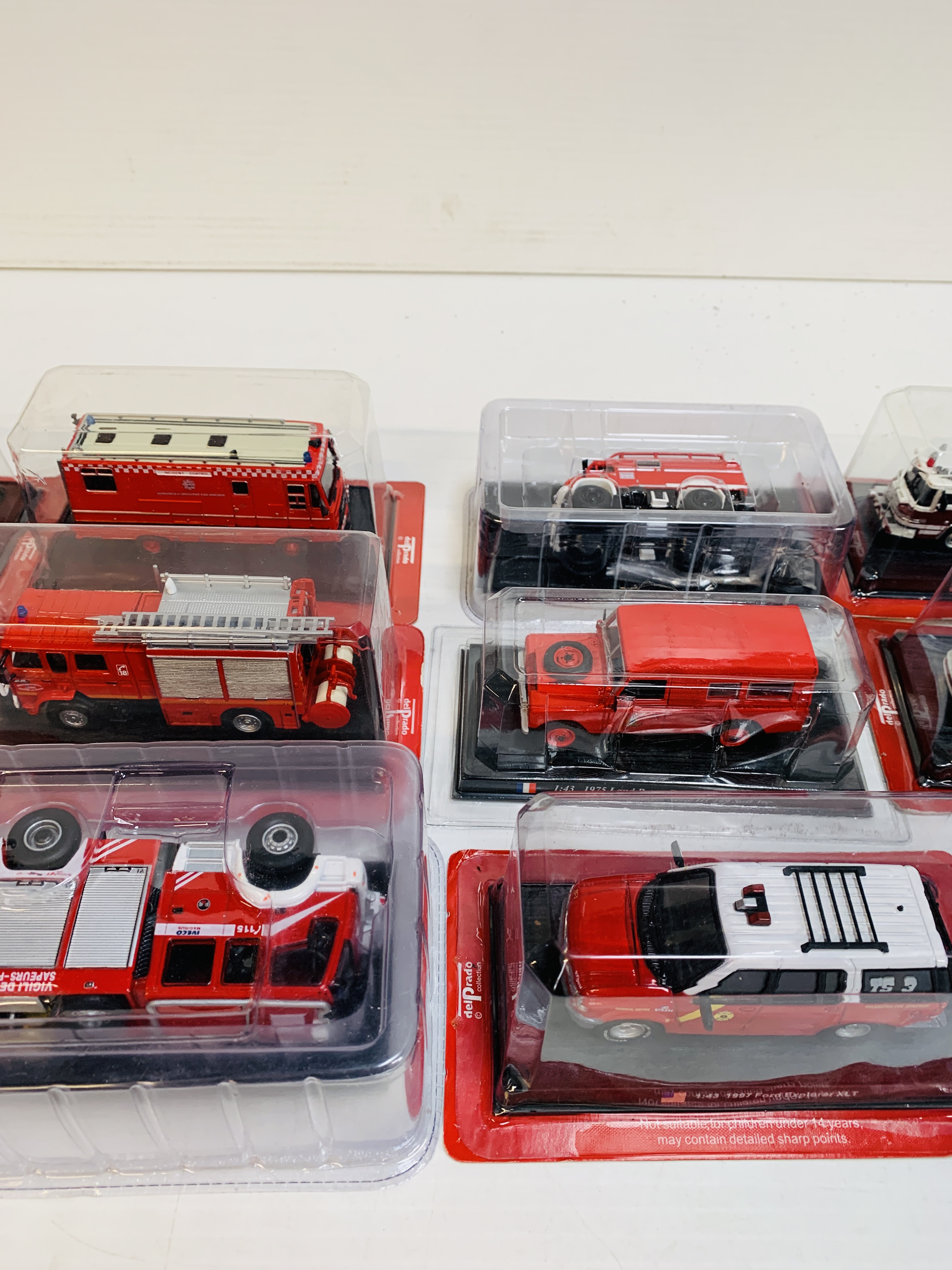 Twelve boxed Del Prado fire fighting vehicles - Image 2 of 6