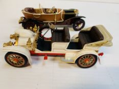 1904 Mercedes Simplex and a 1911 Mercedes