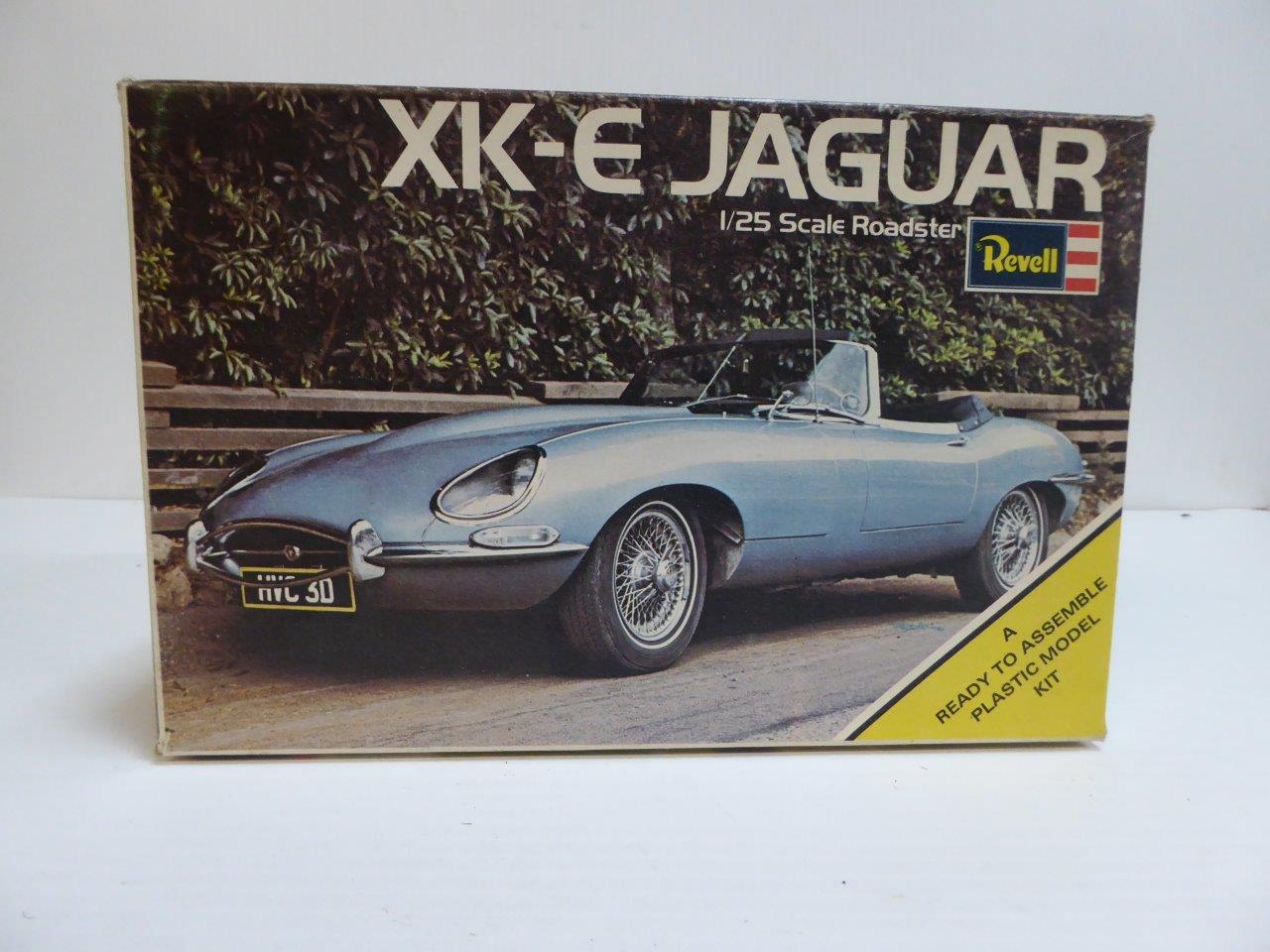 XK-E Jaguar Roadster and a Ford Escort XR-3 - Image 4 of 4