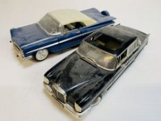 1959 Chevrolet Impala scale 1/18 together with a Mercedes Benz 300SE