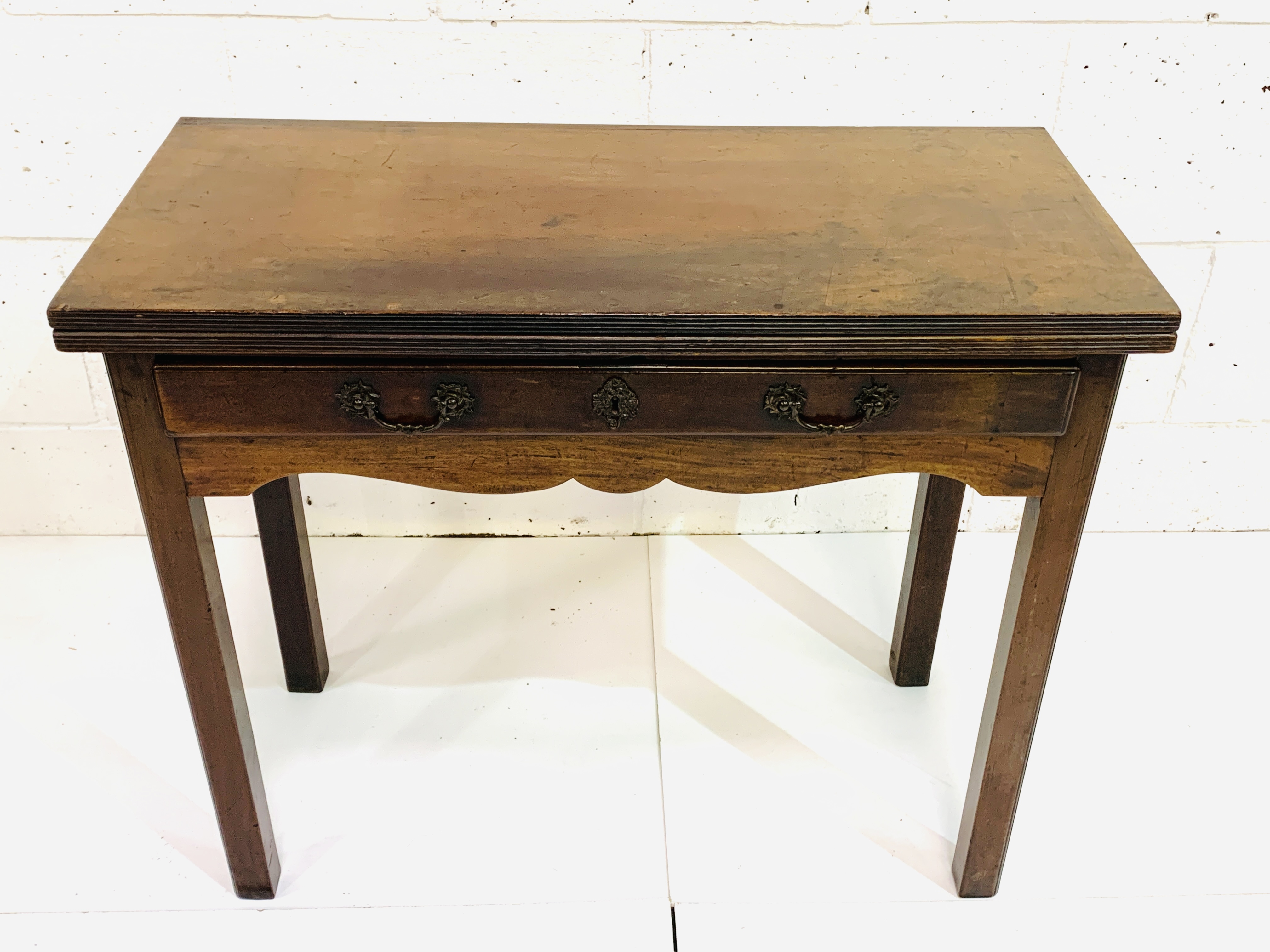 Georgian mahogany tea table