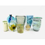 Quantity of glassware and 2 ceramic items