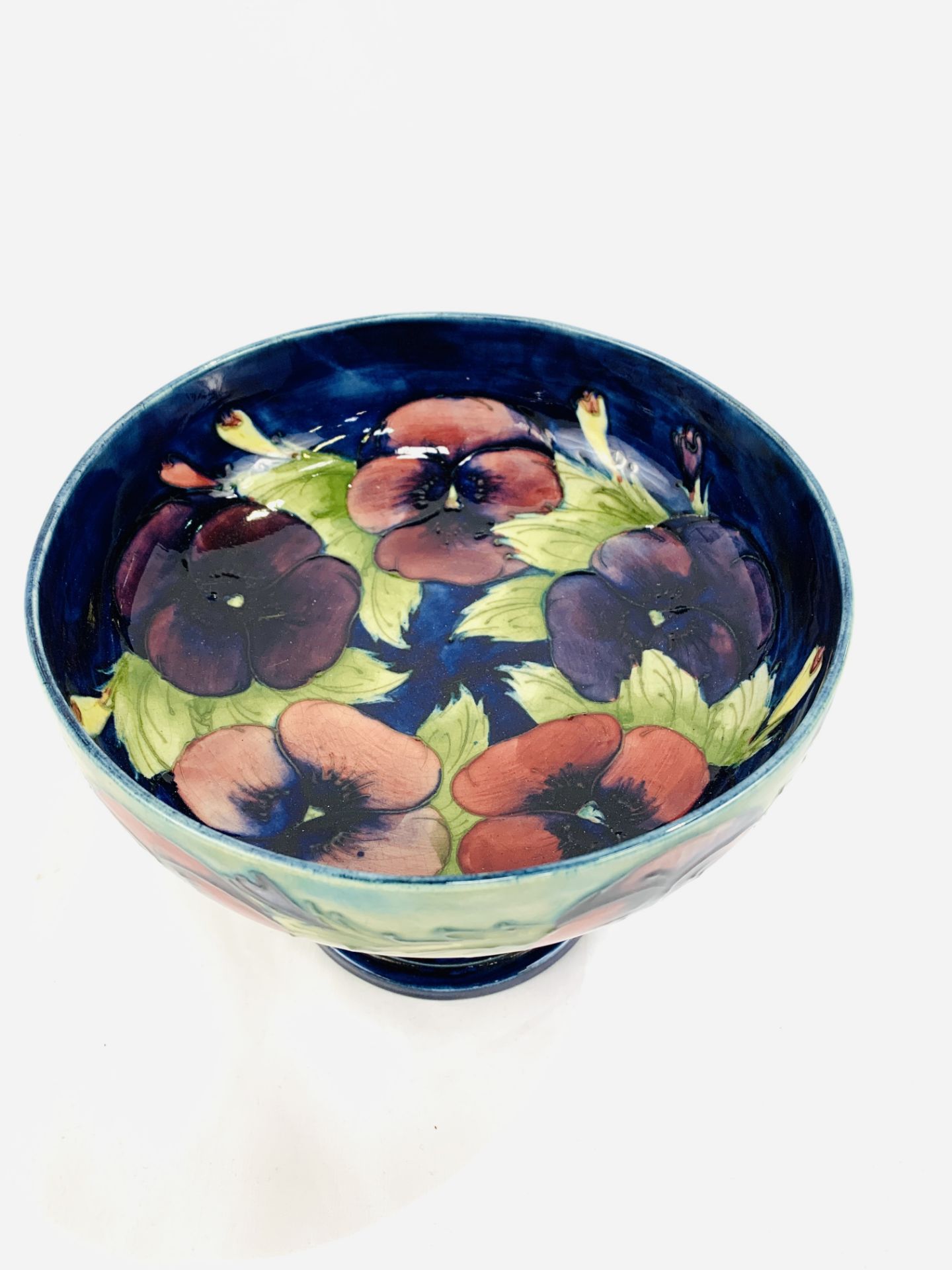 1930's 'Pansies' Moorcroft bowl on stand - Image 3 of 4