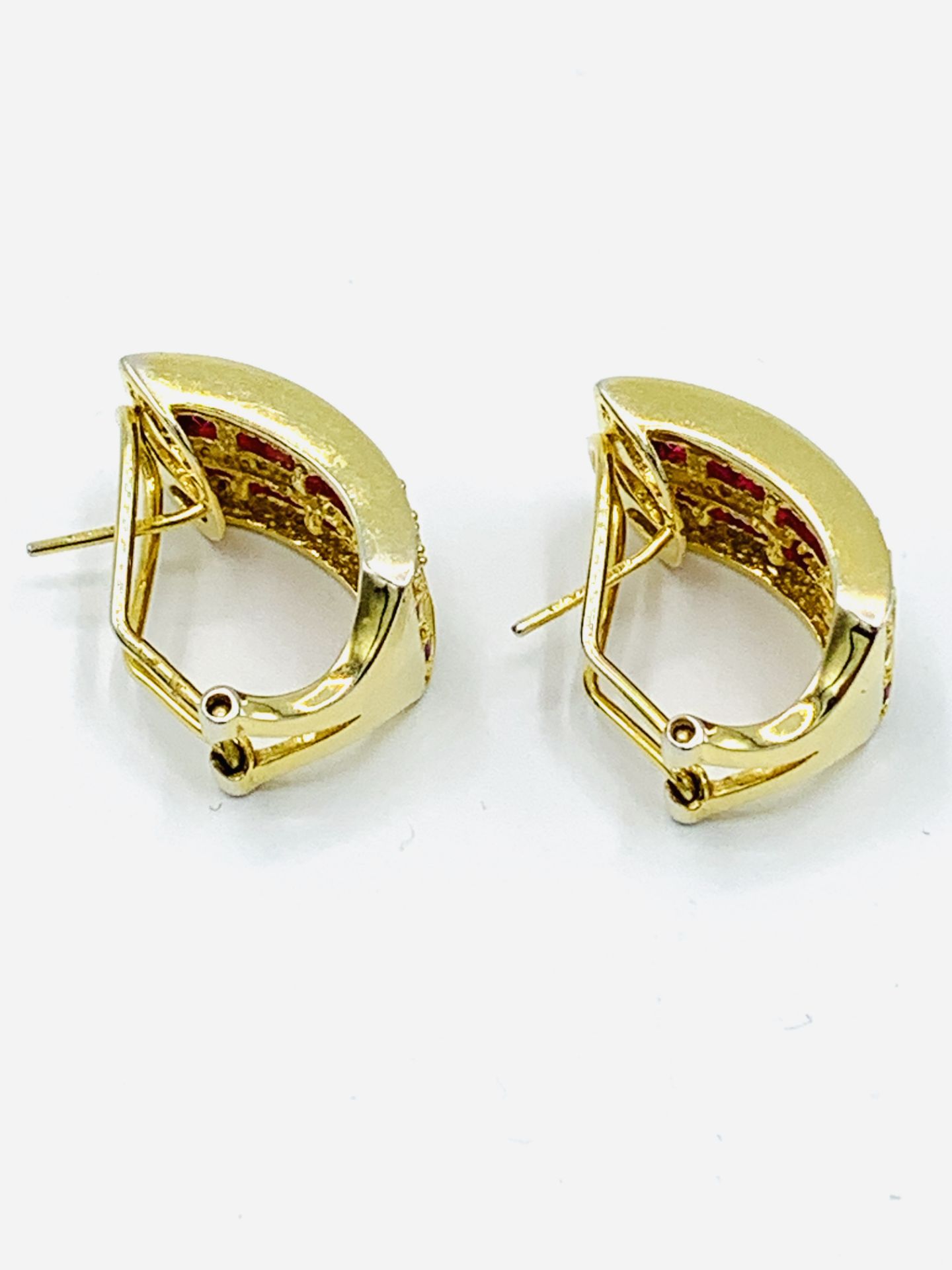 18ct gold, diamond and ruby clip-on and pierce earrings - Image 3 of 4