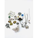A quantity of silver and white metal jewellery