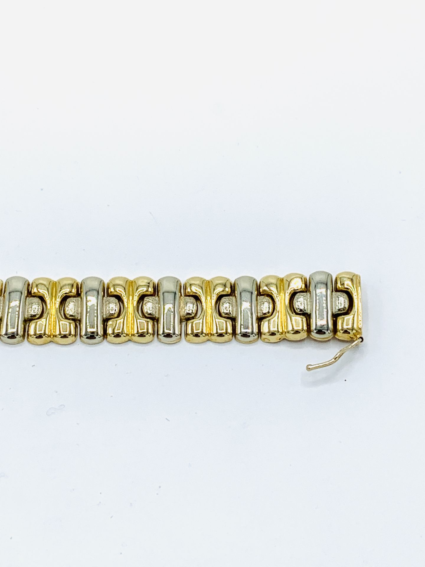 750 white and yellow gold link bracelet - Image 4 of 5