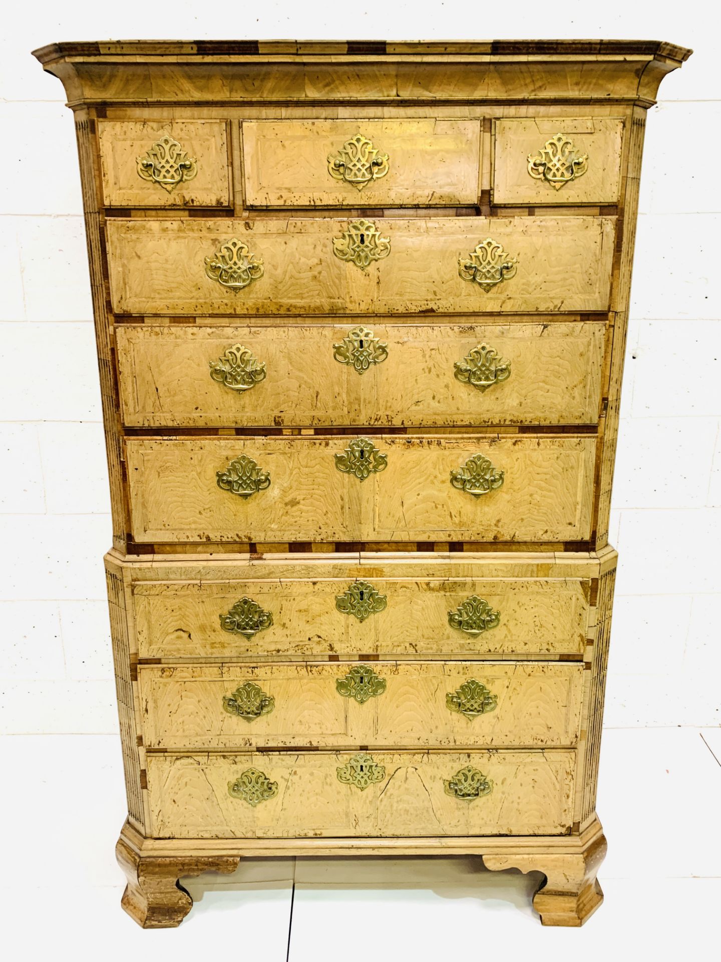 Georgian walnut and mahogany veneer chest on chest