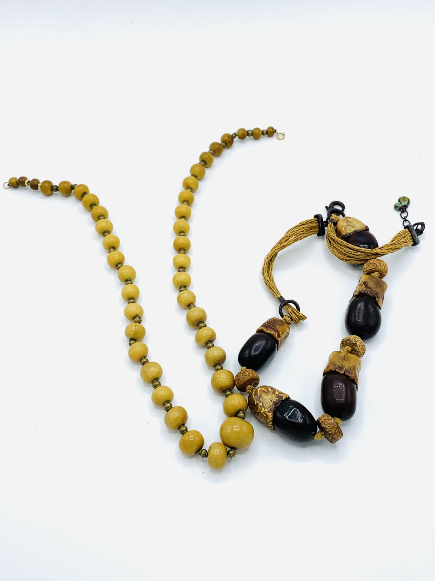 Two bead necklaces - Image 4 of 4