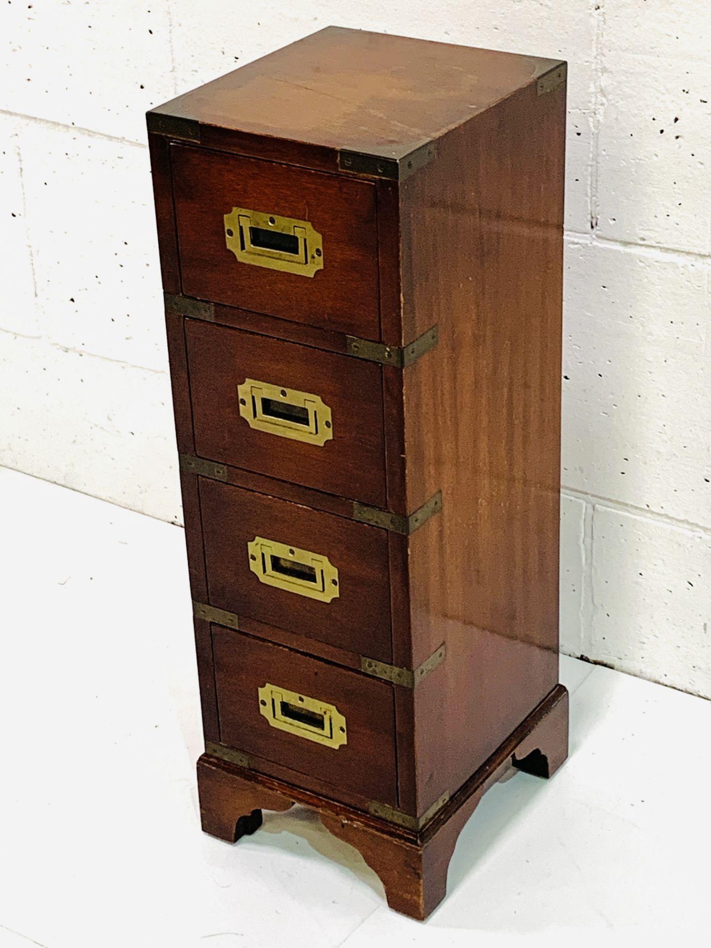 Brass bound mahogany small chest of four drawers - Image 2 of 3