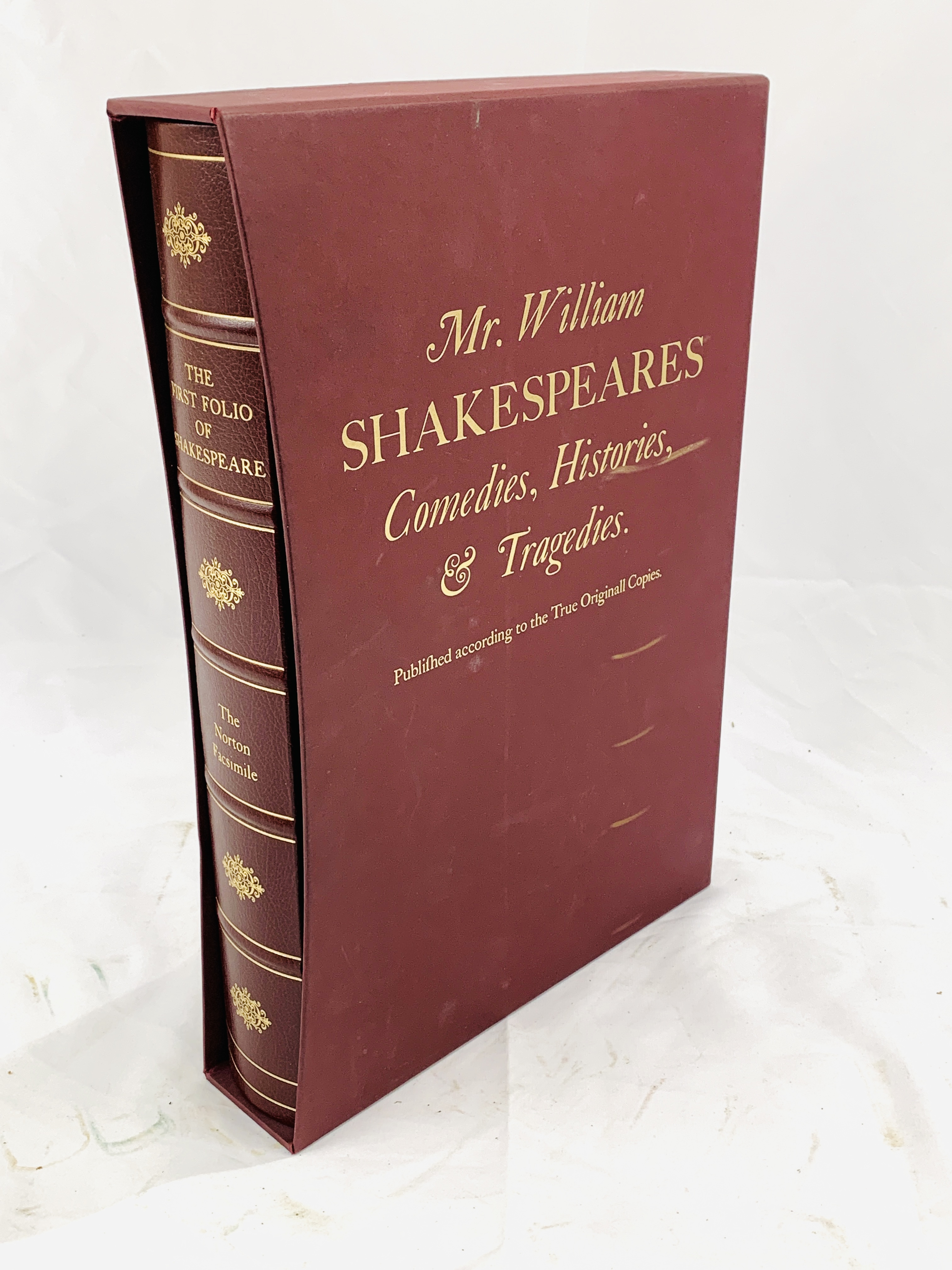 Norton facsimile first folio of Shakespeare, 1996, in slip