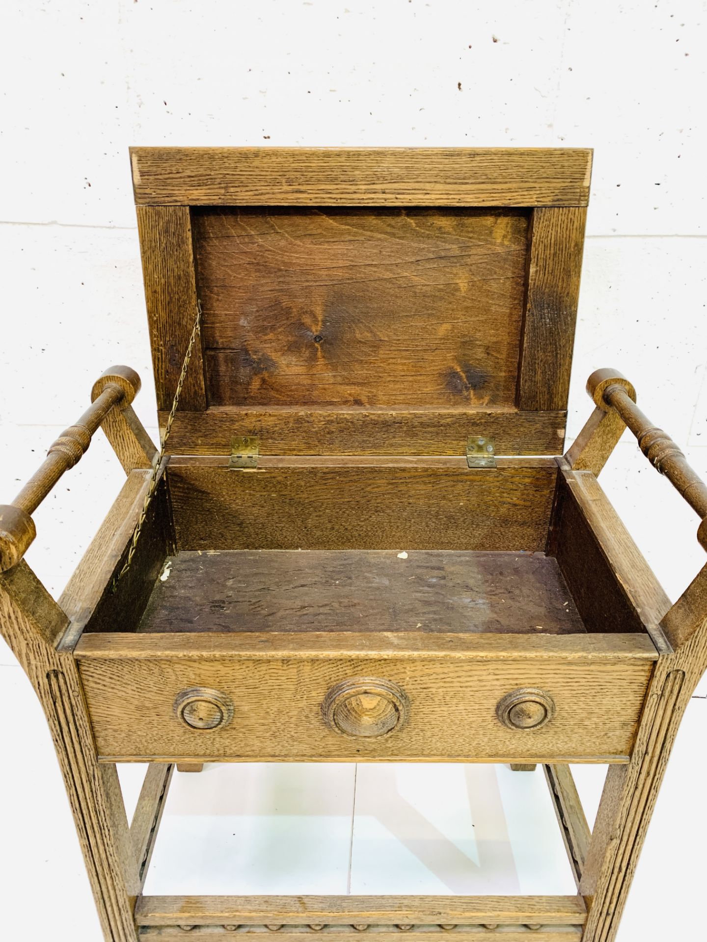 Oak Arts and Crafts style piano stool - Image 4 of 6