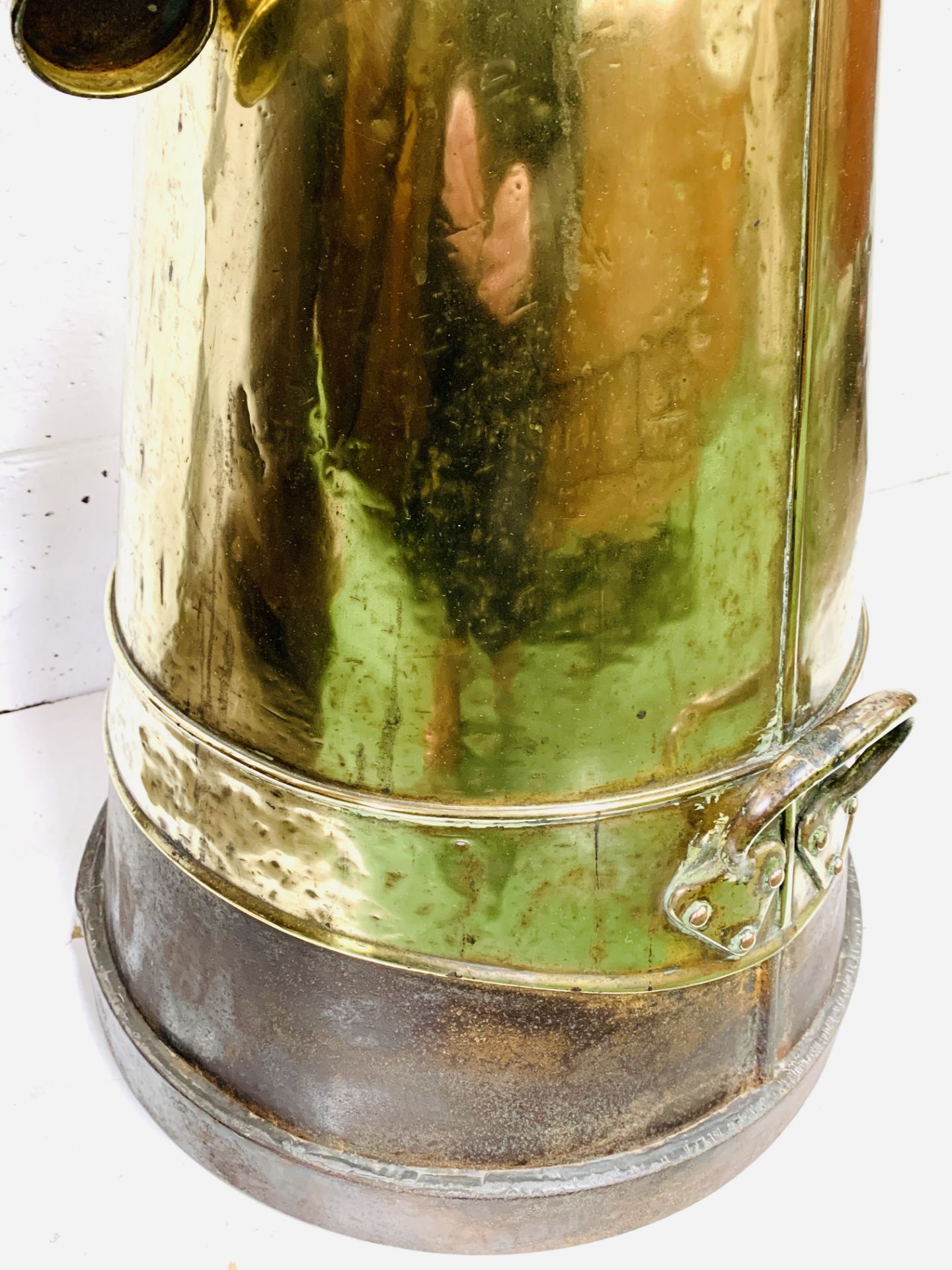 Victorian brass and metal cone shaped milk churn - Image 8 of 11