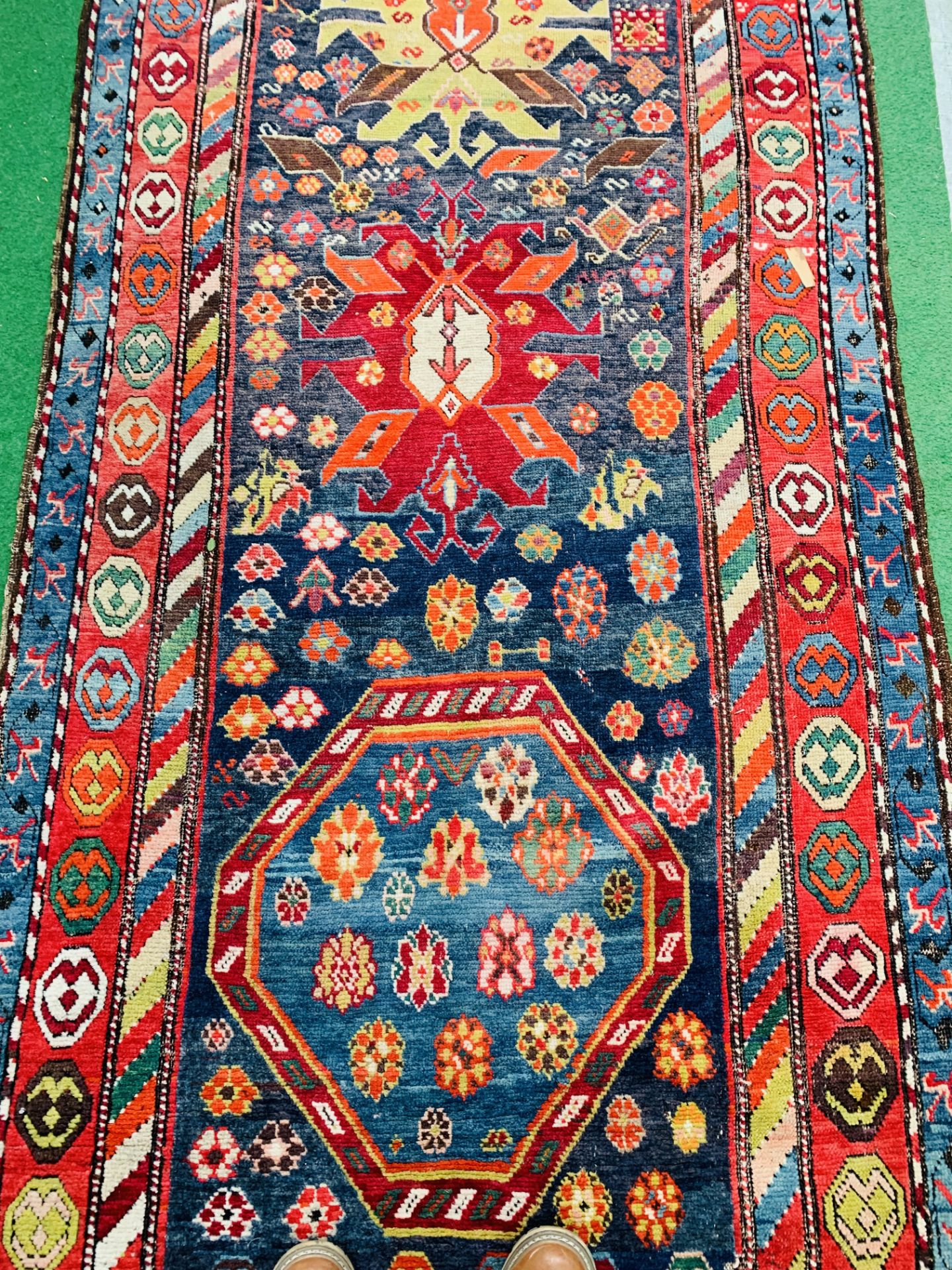 Red and blue ground hand knotted Persian runner - Image 4 of 6
