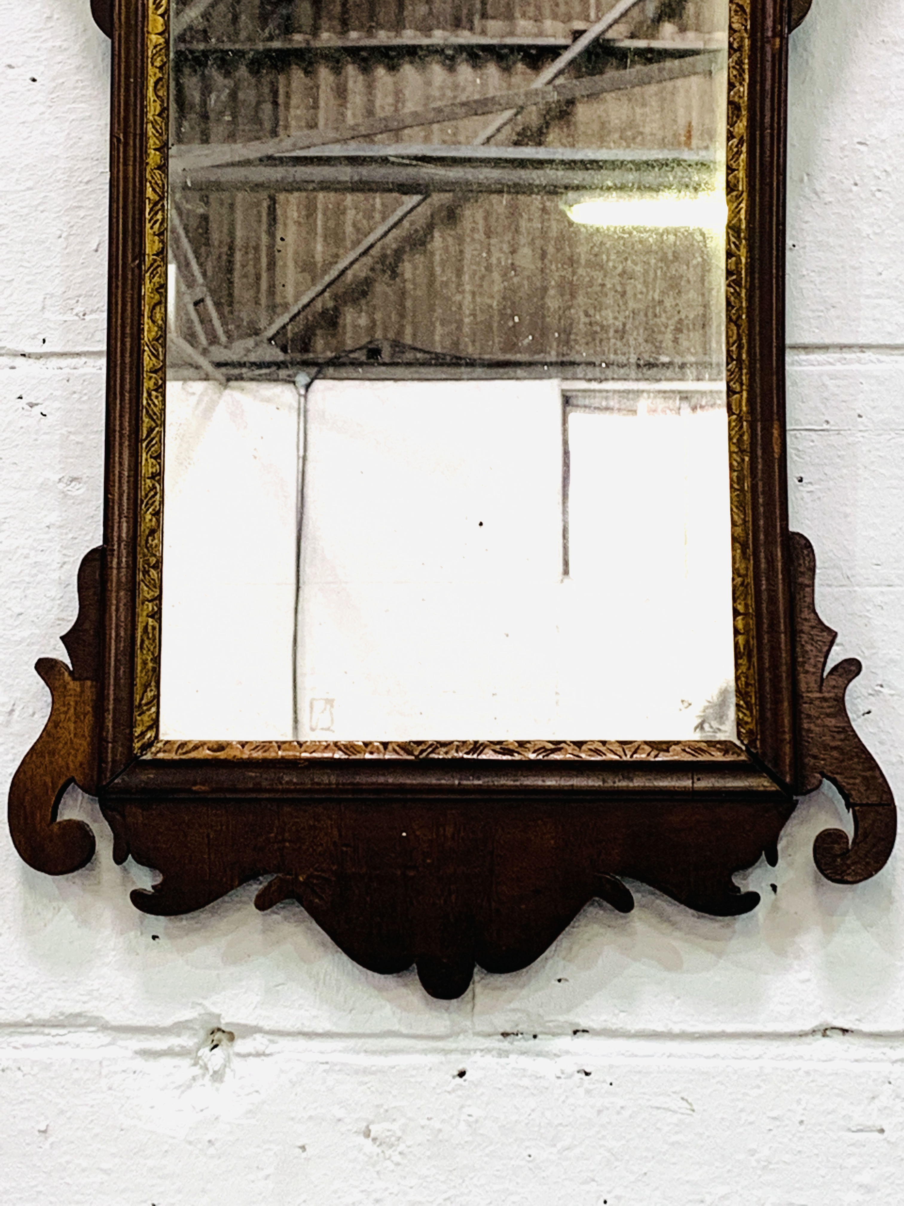 Small Chippendale style wall mirror - Image 3 of 4