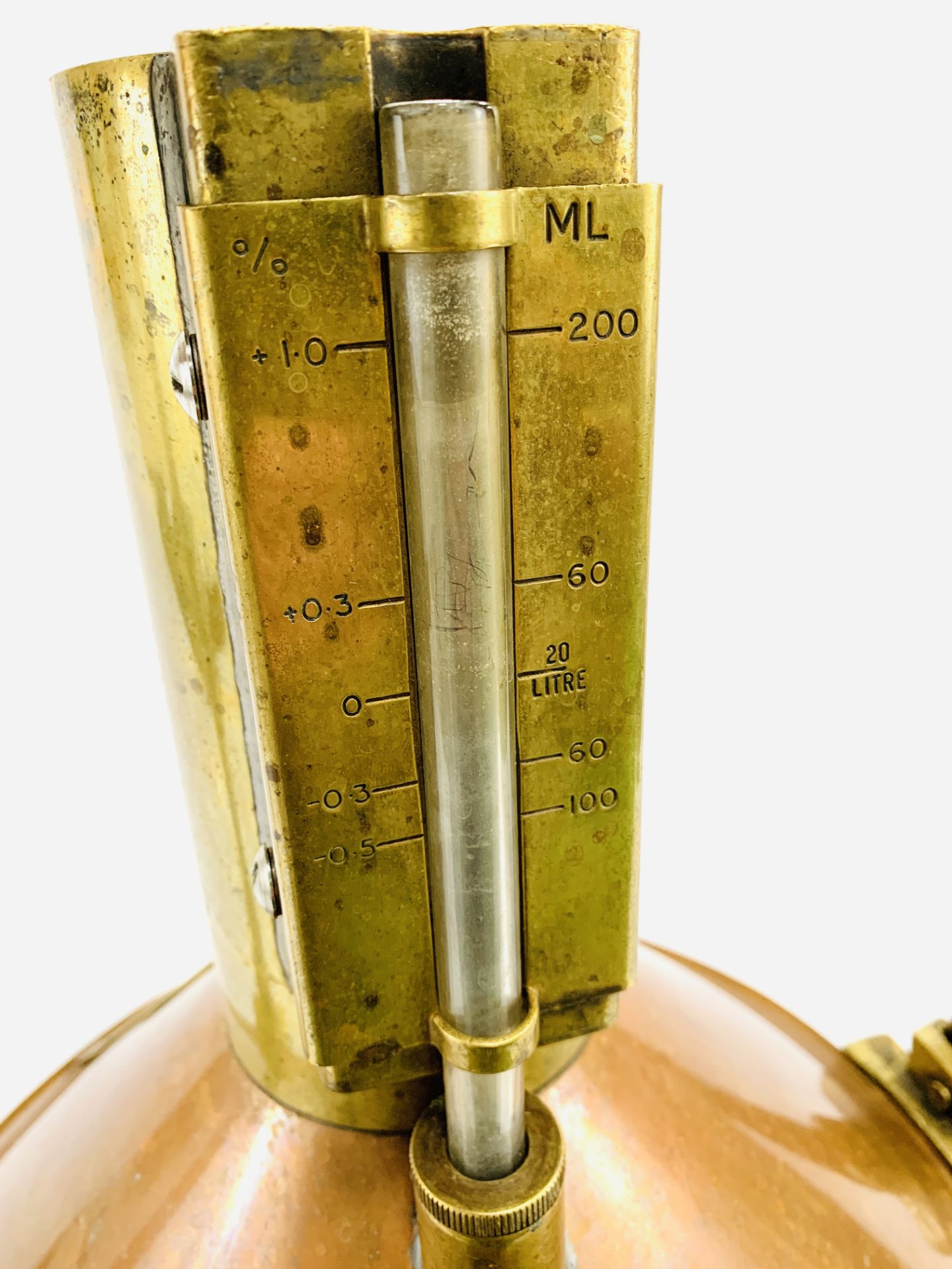 Brass and copper 20 litre petrol measure - Image 3 of 4