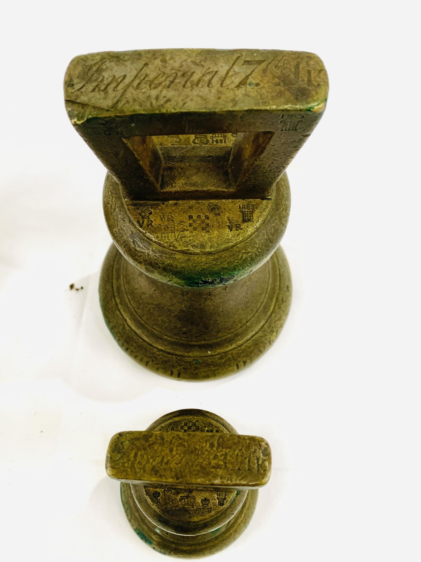 Two sets of brass Imperial standard bell weights - Image 5 of 8