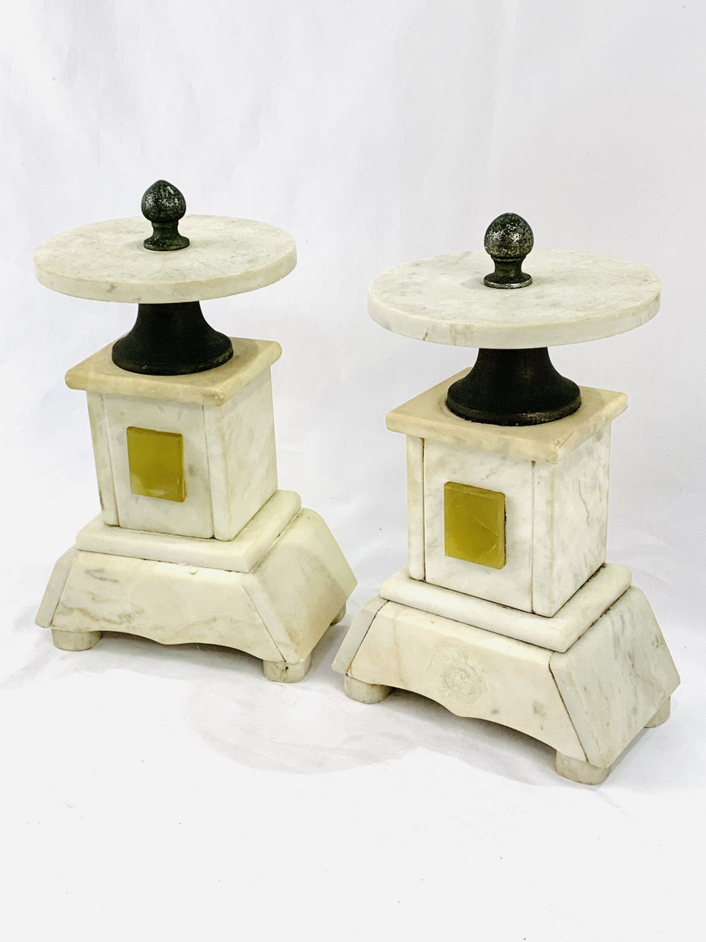 Pair of 19th Century French white alabaster and cast metal garnitures - Image 4 of 4