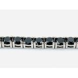 18ct white gold and black diamond tennis bracelet