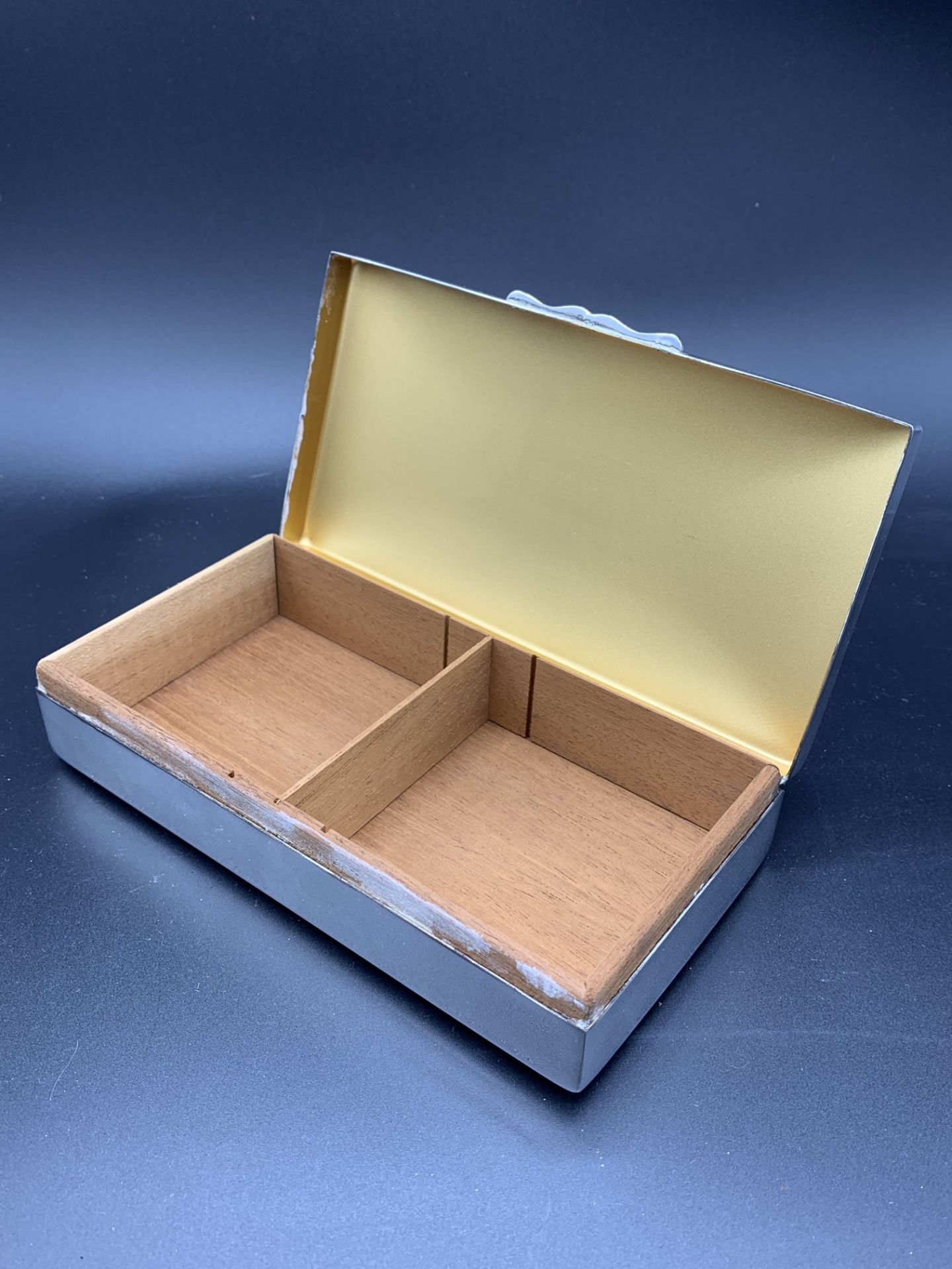Silver plate cigarette box - Image 2 of 4
