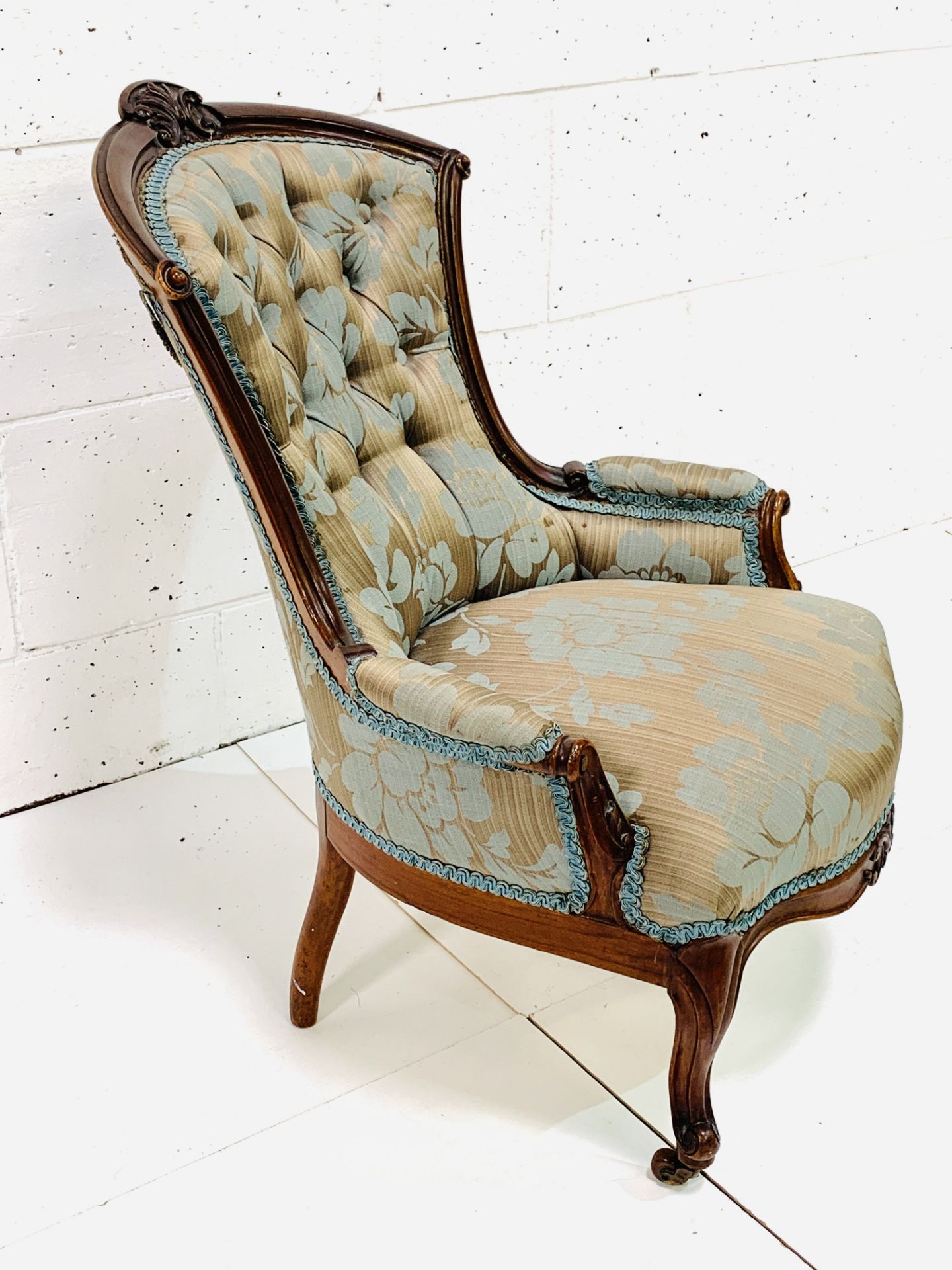 Victorian French style mahogany framed chair - Image 3 of 4