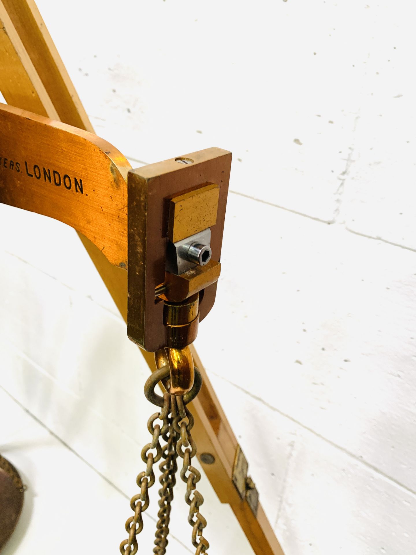 Original pine box containing balance scales to weigh to 56lbs by De Grave, London - Image 7 of 9