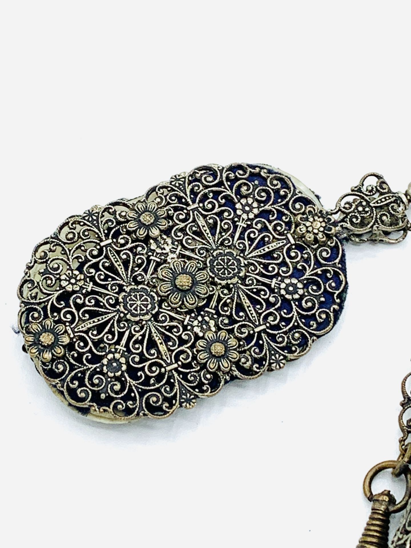 An ornately decorated Victorian white metal chatelaine - Image 6 of 6