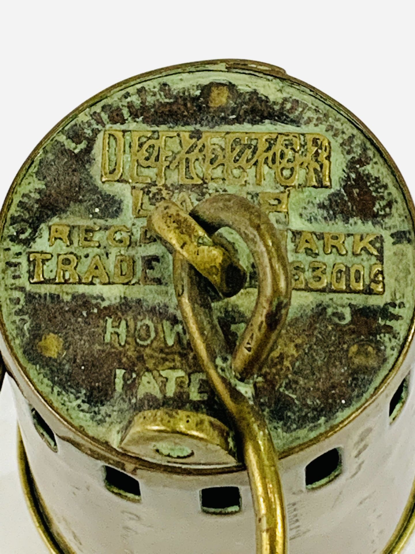 Brass and steel Howat's Patent Deflector Safety Lamp - Image 3 of 4