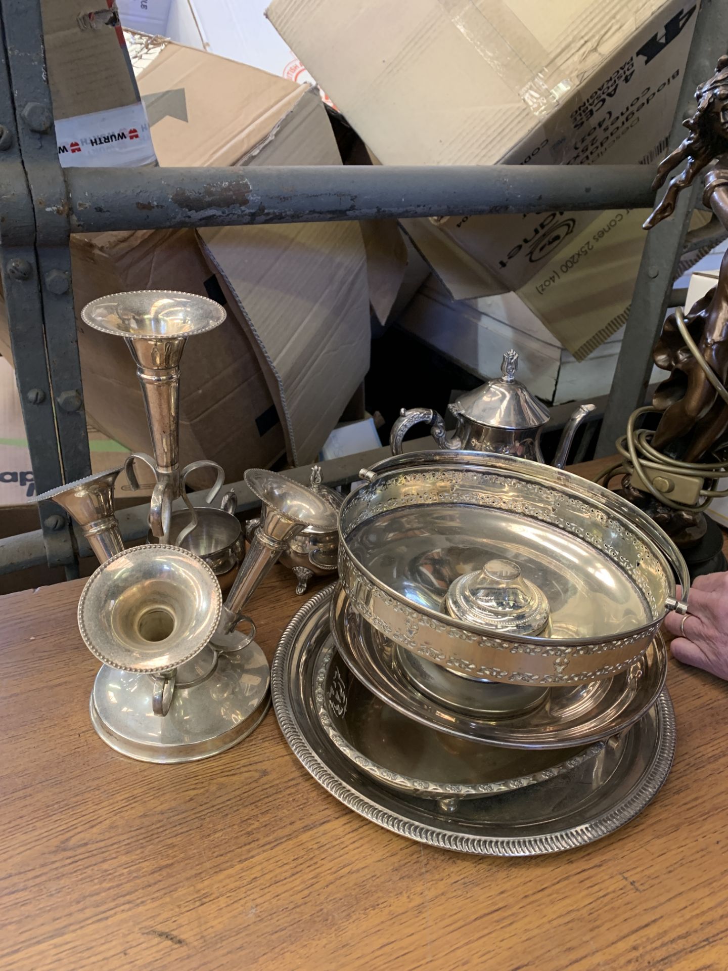 Spelter figural table lamp and 8 pieces of silver plate - Image 3 of 3