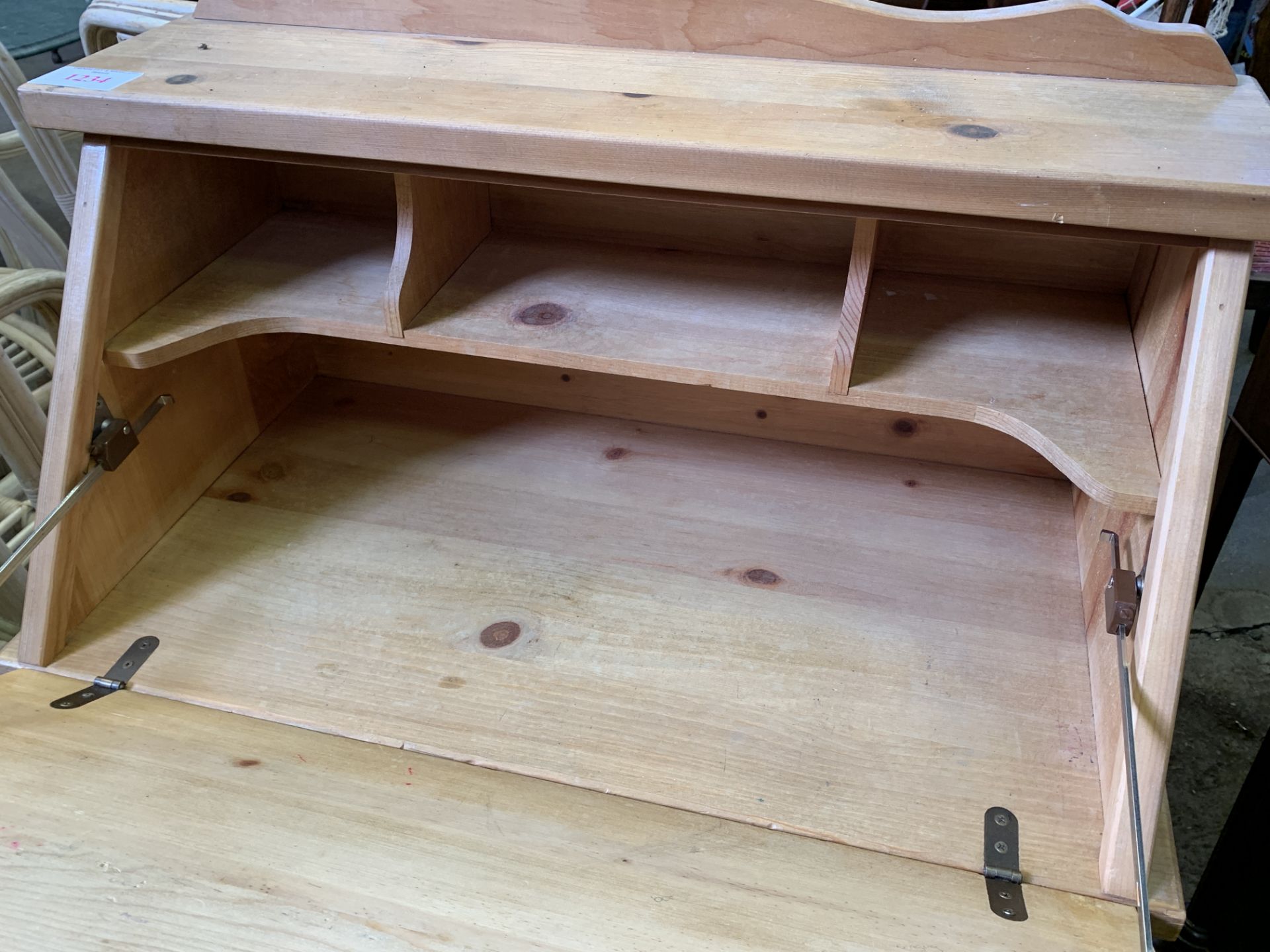 Pine bureau with three drawers - Image 2 of 3