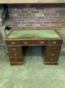 Mahogany kneehole desk