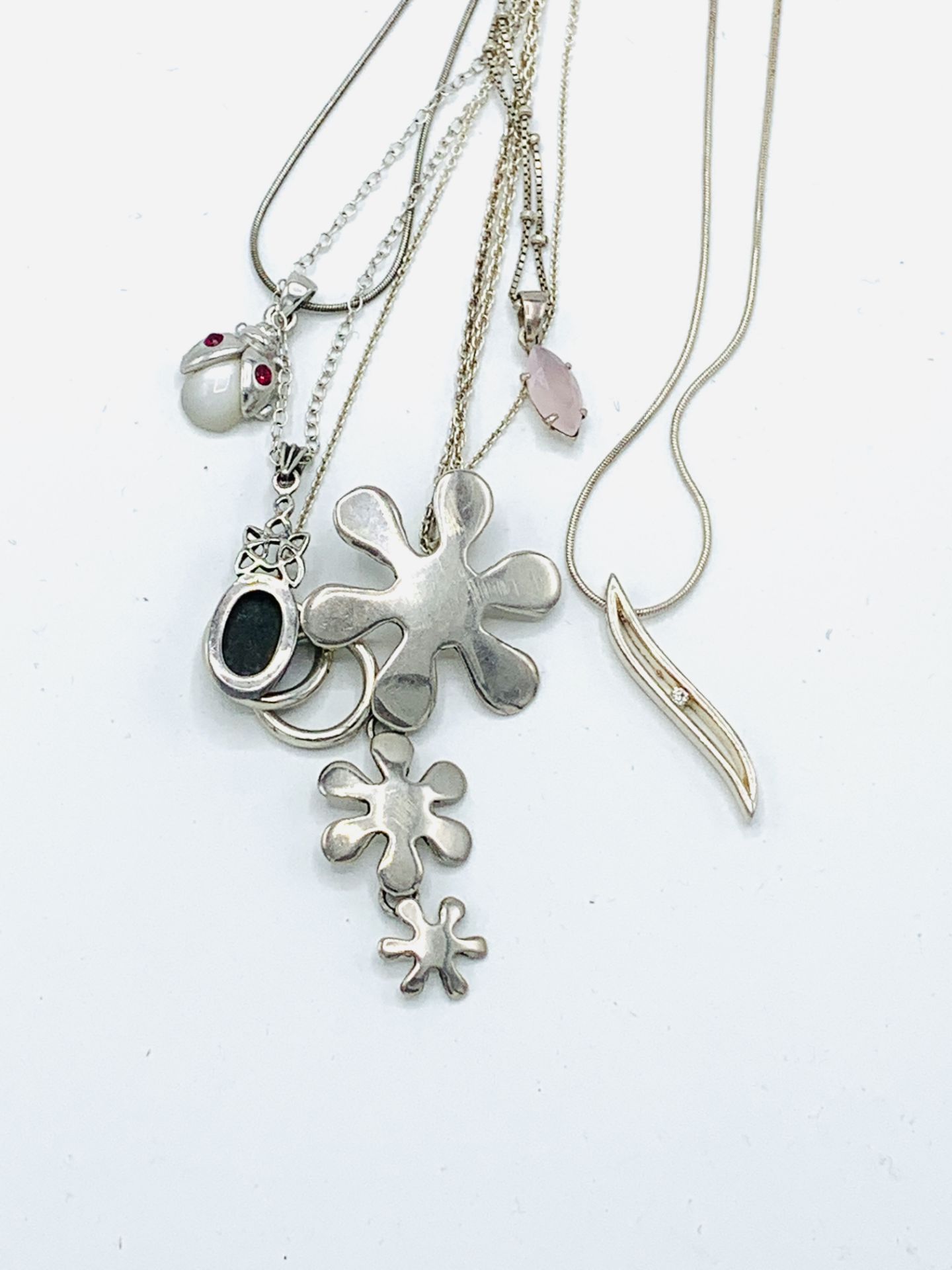 Six various sterling silver necklaces - Image 3 of 3