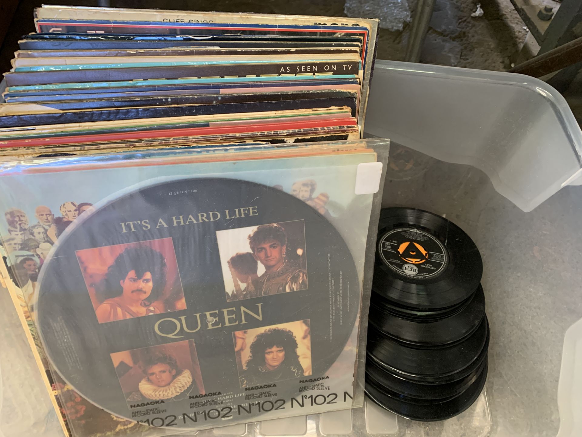 Collection of 35 LP's; together with 30 singles. - Image 5 of 5