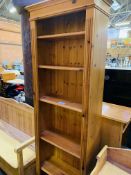 Pine open bookcase with five shelves