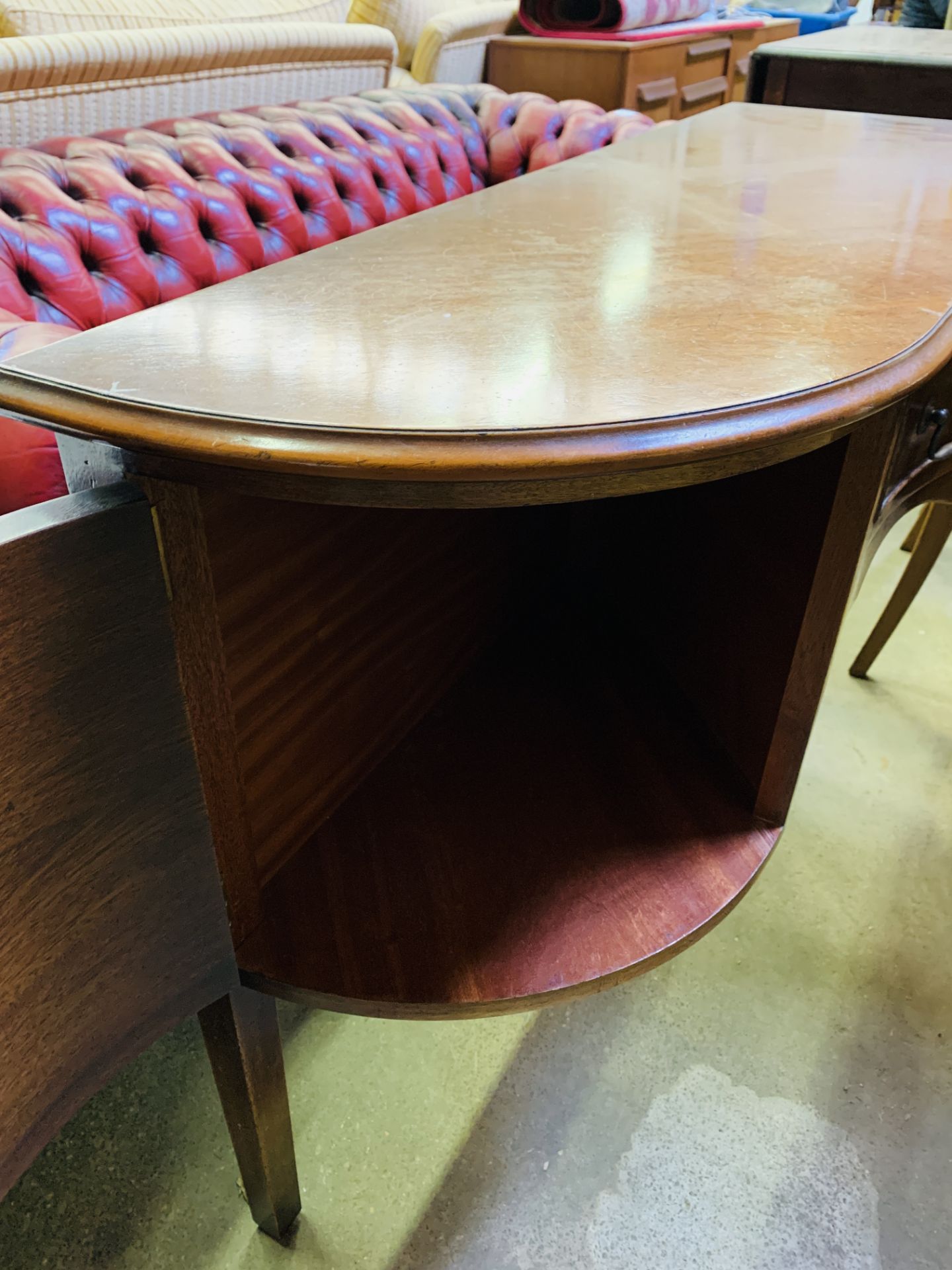 Bevan Funnell Ltd mahogany reproduction corner dressing table - Image 4 of 4