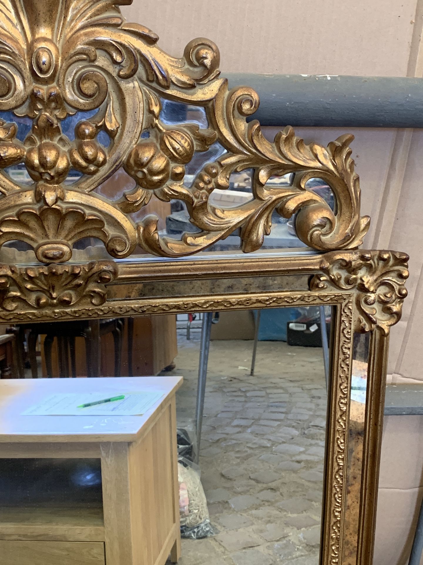 Gilt framed wall mirror with mirror surround and carved decorative mirrored pediment. - Image 3 of 6