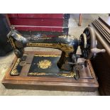 Singer late Victorian manual sewing machine
