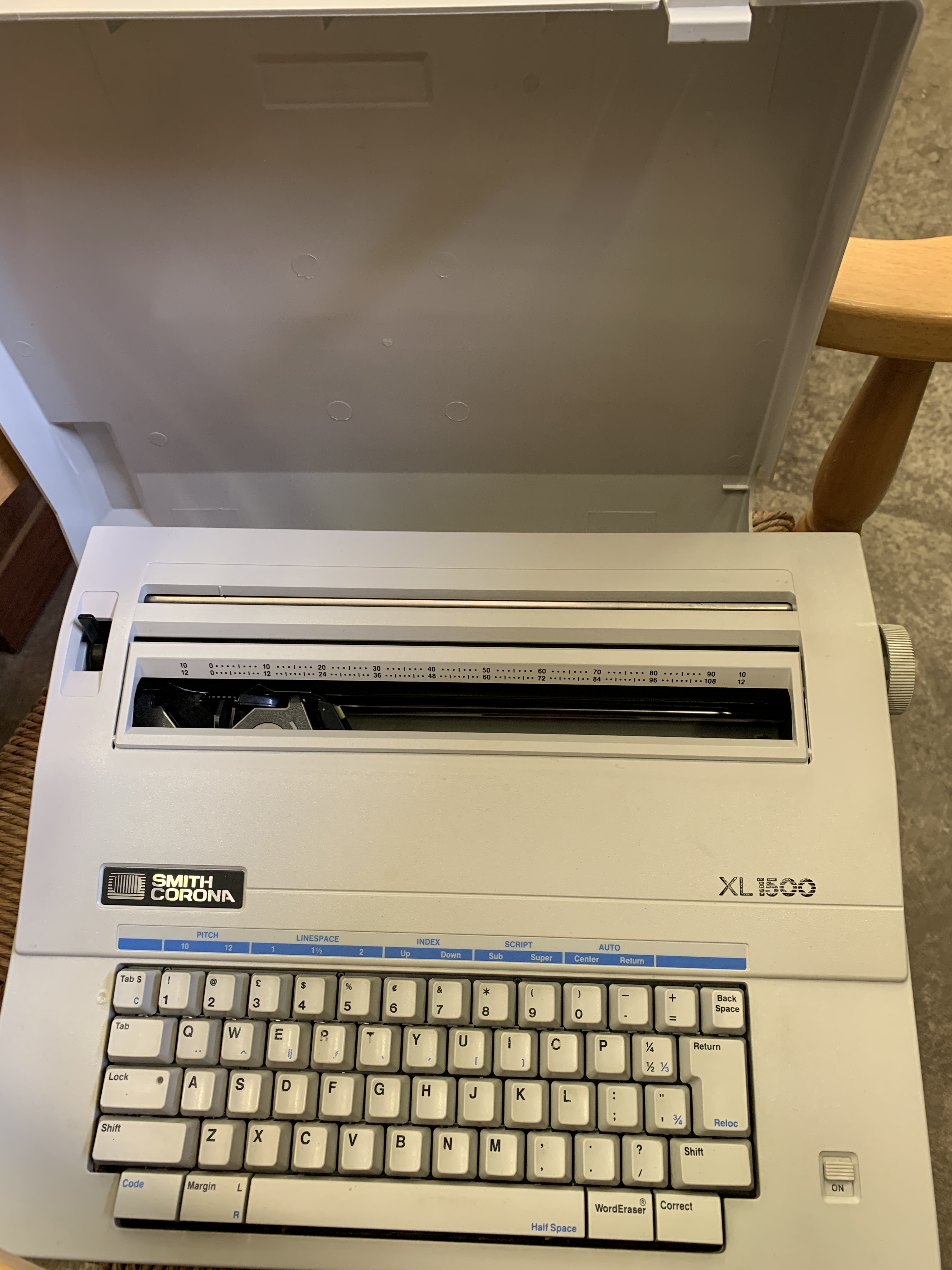 Smith Corona XL1500 electric typewriter - Image 2 of 2