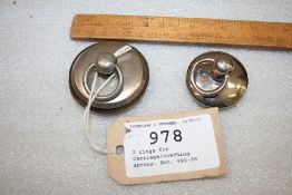 2 rings for carriage/coaching aprons.