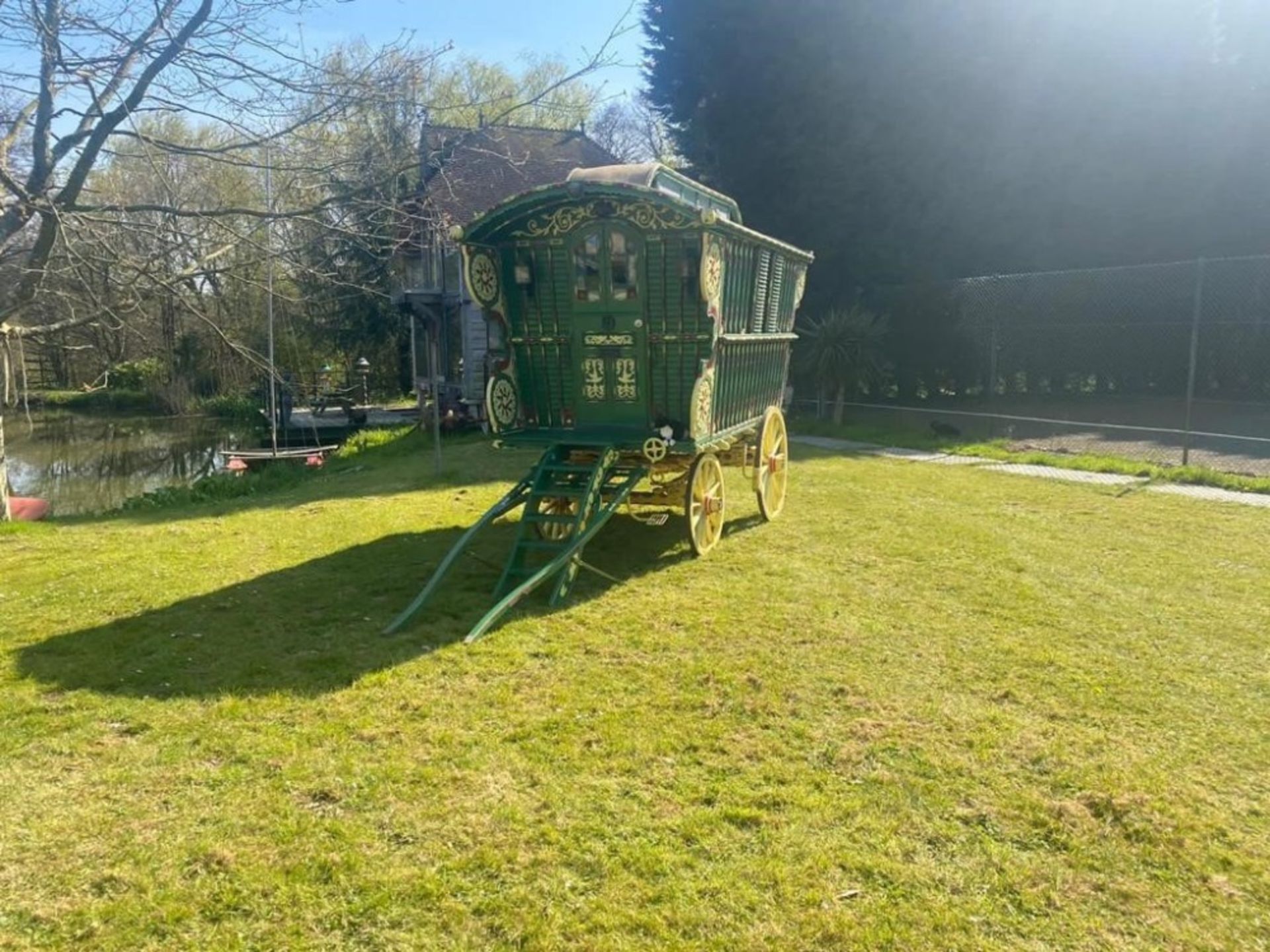 READING DUNTON WAGON, painted green with cream and red decoration - Image 14 of 19