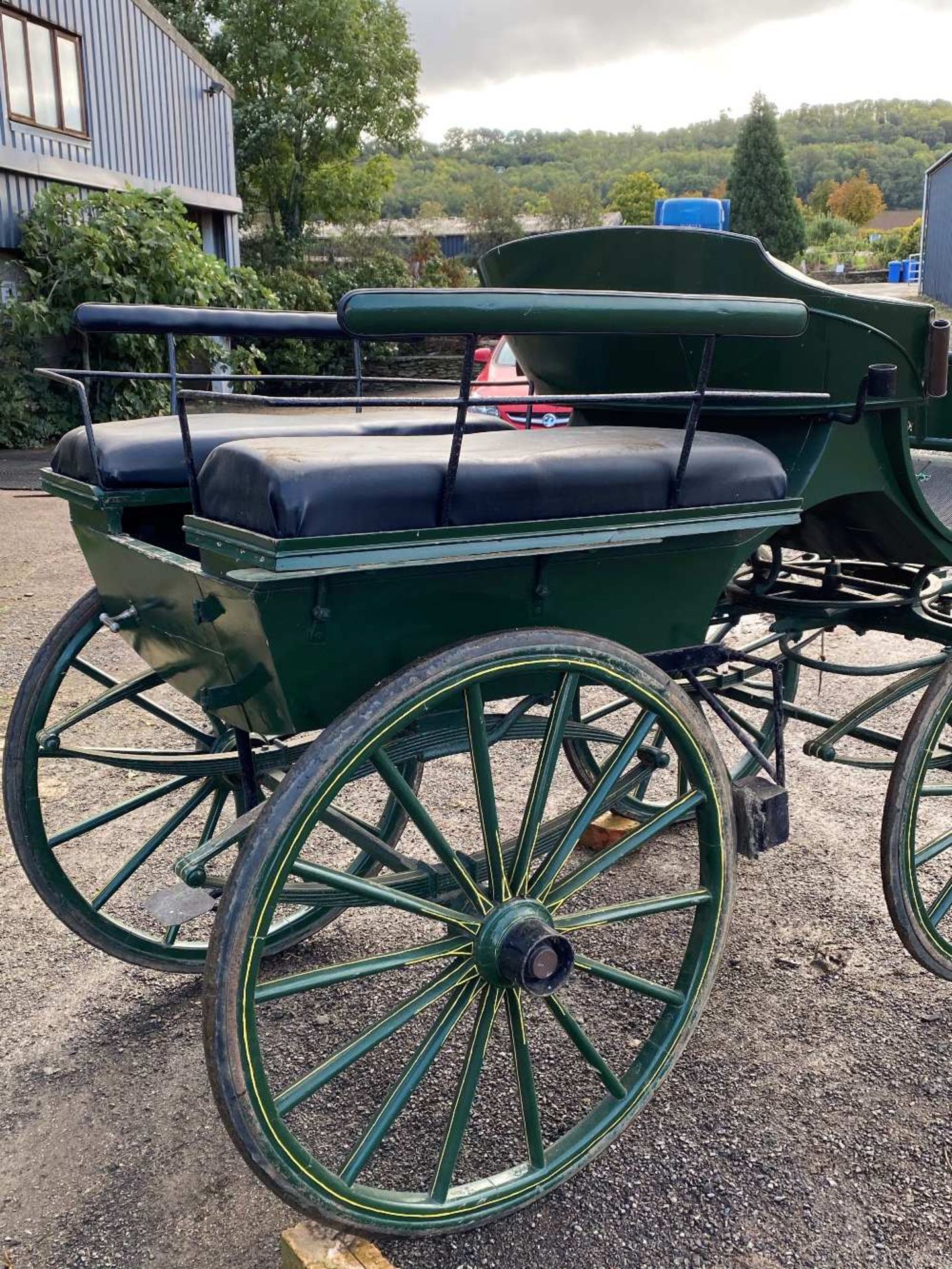 FRENCH WAGONETTE circa 1900 to suit 14.2 to 16hh single. - Image 3 of 3