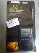 Digital thermometer