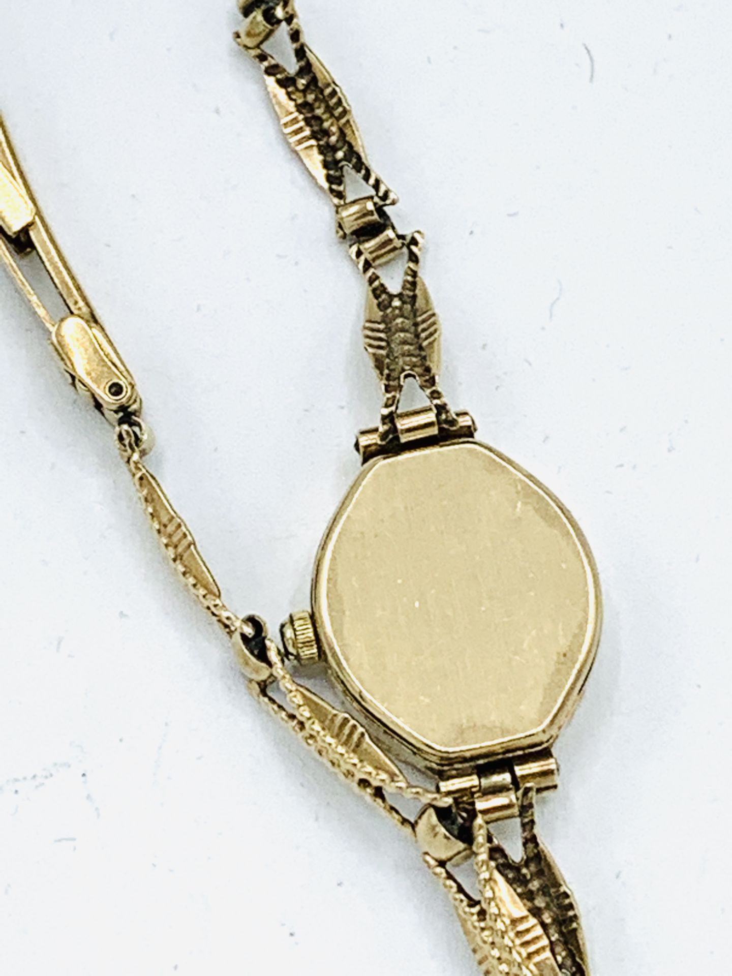 Rotary lady's quartz watch with 9ct gold case and strap - Image 2 of 3