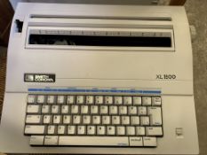 Smith Corona XL1500 electric typewriter