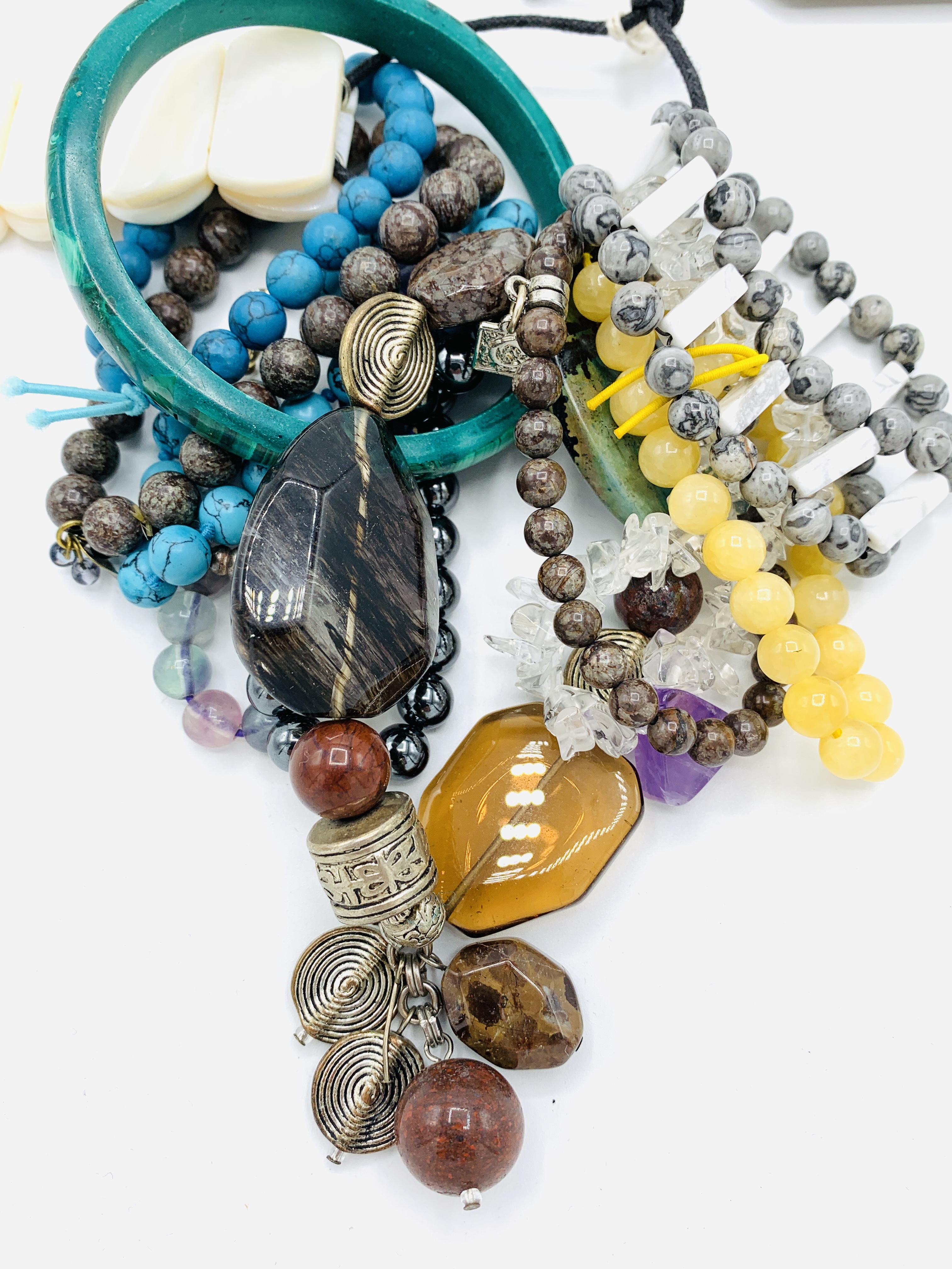 Twelve various gemstone bracelets - Image 2 of 3