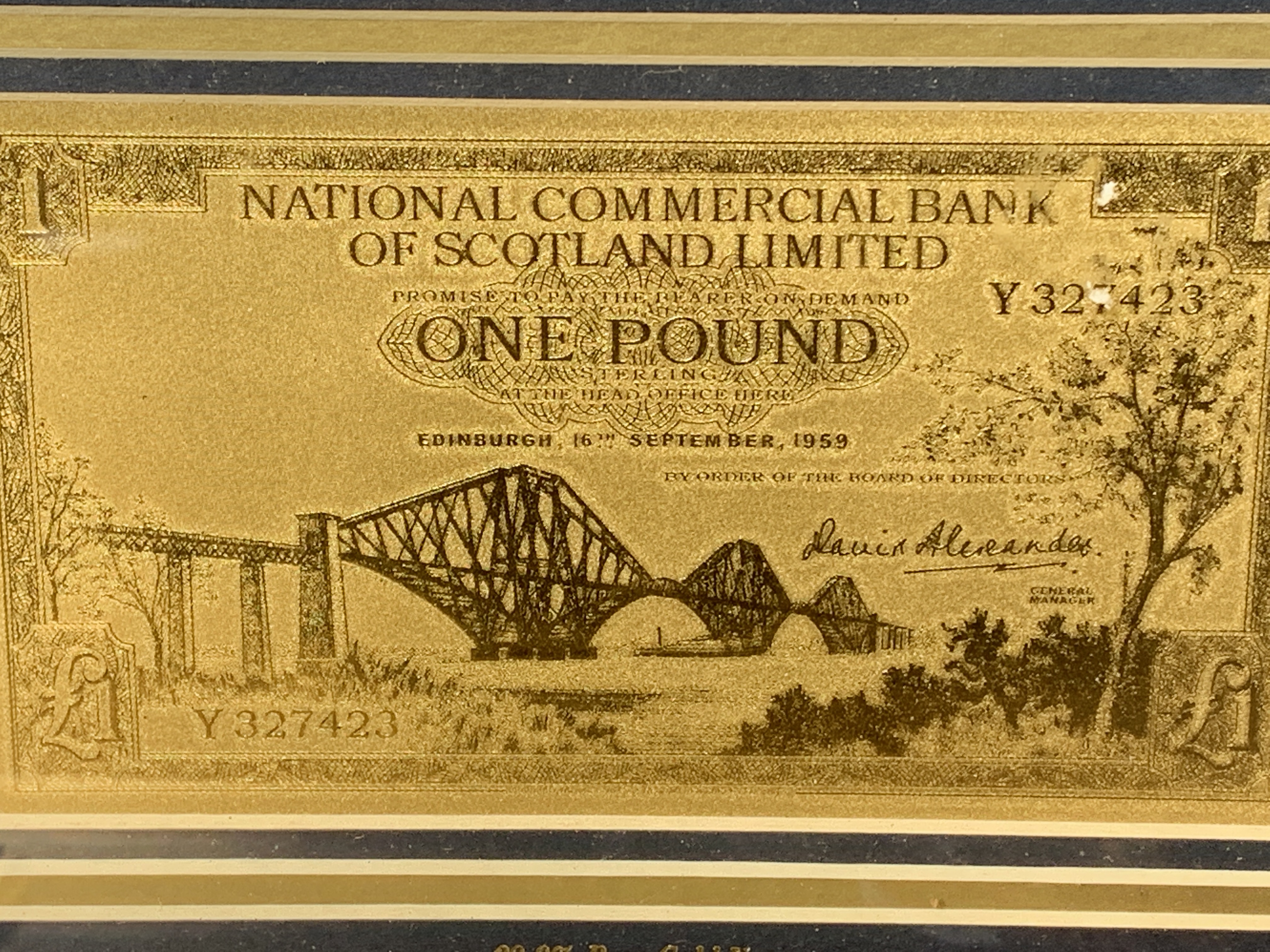 Limited edition Forth Railway Bridge uncirculated £1 set - Image 3 of 3